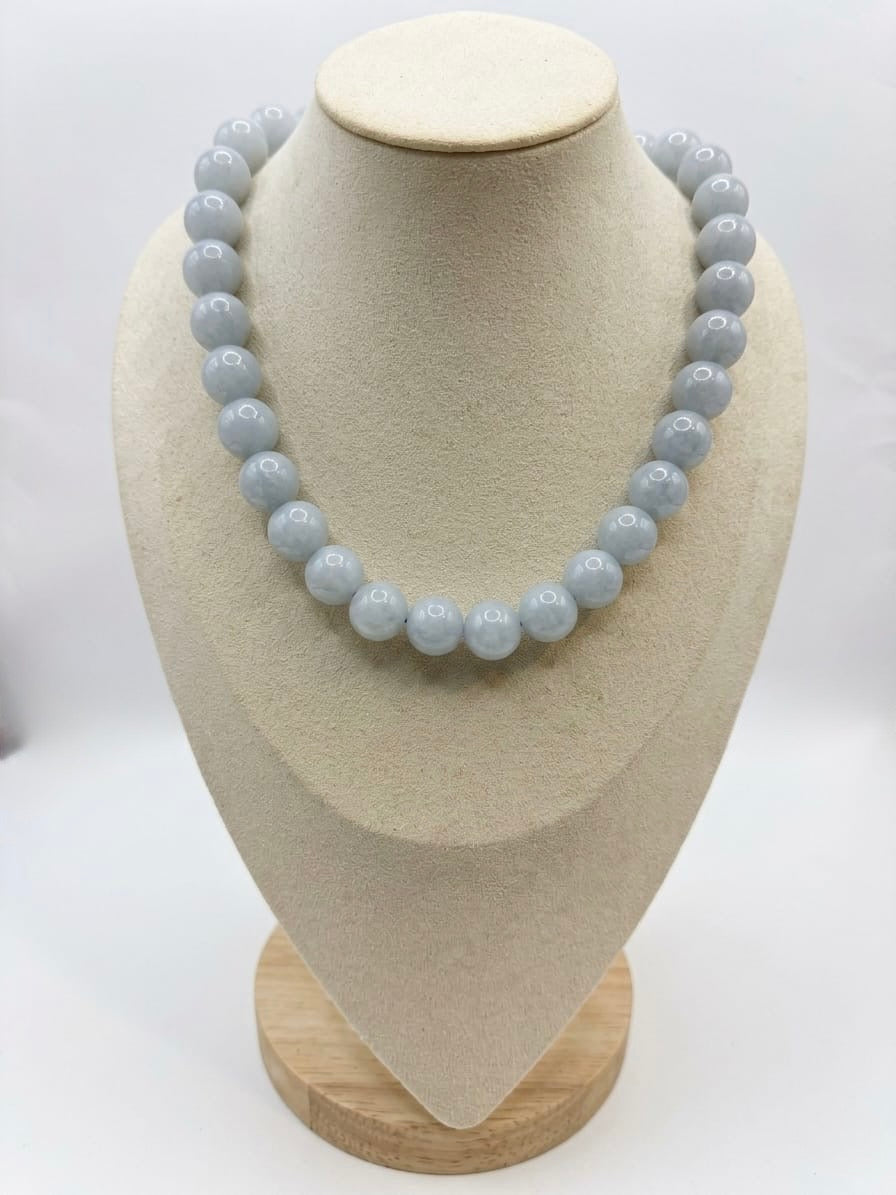COLLAR BOLAS BLANCO GRANDE