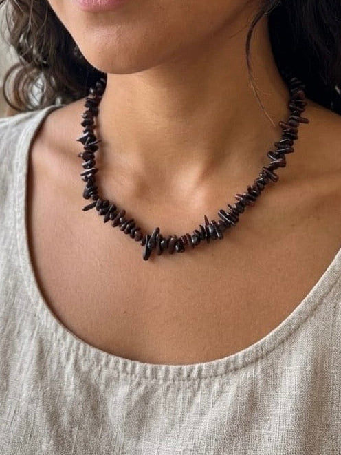 COLLAR CORALITOS NEGRO